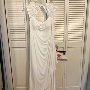 Gorgeous white dress!  Perfect for that summer wedding!  Size 14